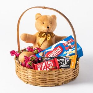 Cesta de Chocolate e Pelúcia